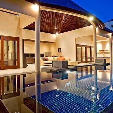Arsa Villa Bali Seminyak Esterno foto