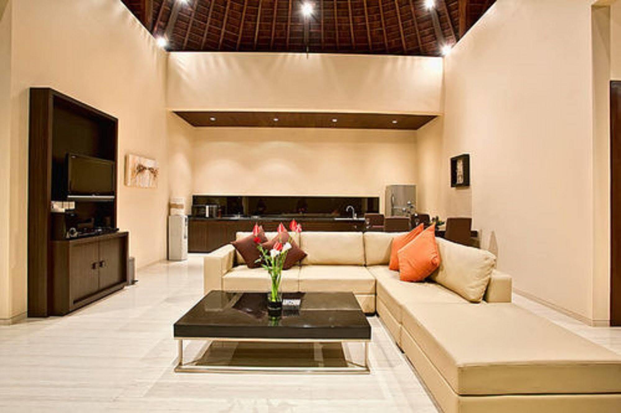 Arsa Villa Bali Seminyak Esterno foto